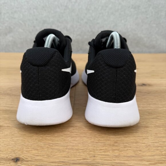 Nike Womens Tanjun Running Shoe Size 11 White Black Active Athletic 812655 - Picture 4 of 12